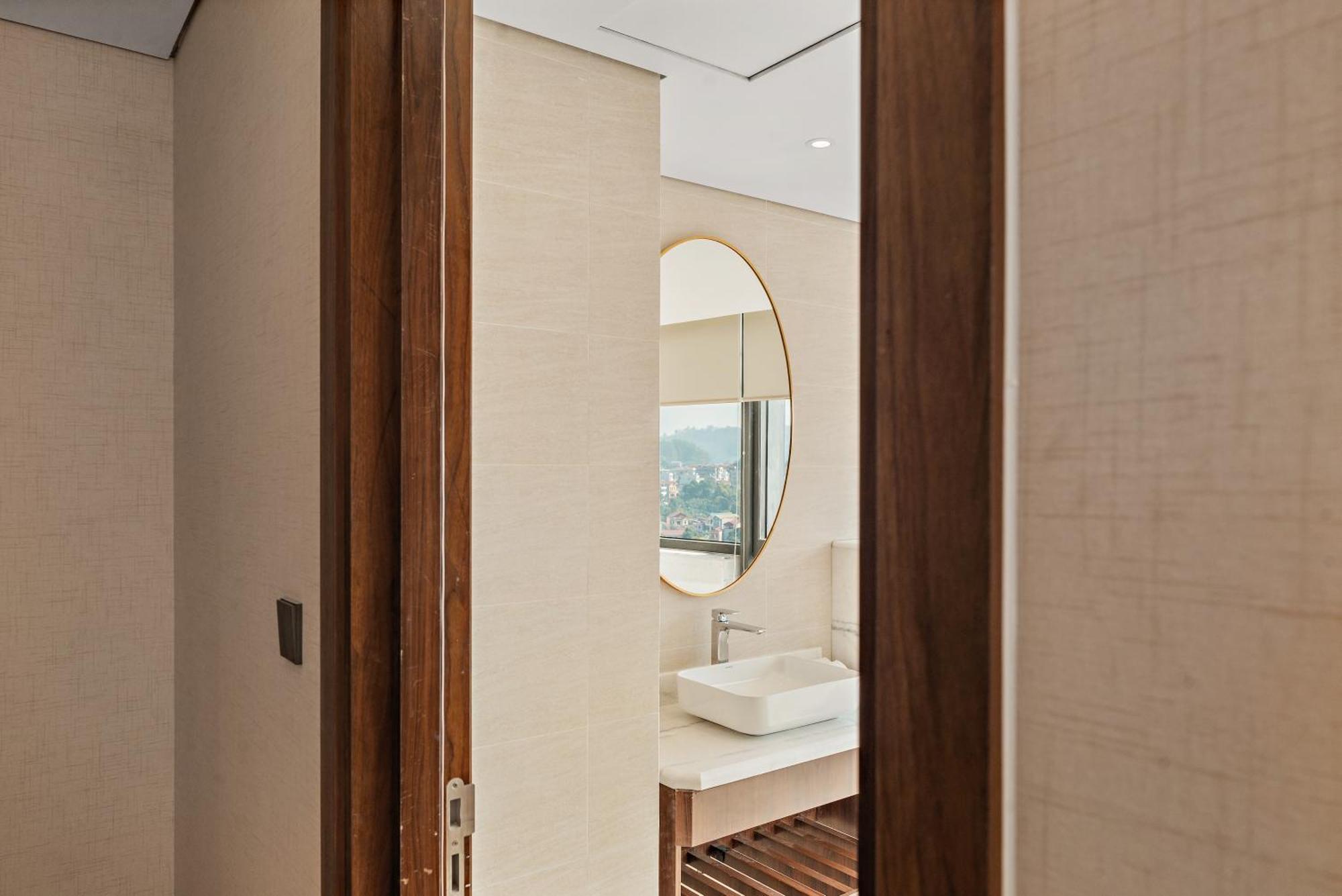 Muong Thanh Luxury กาวบั่ง ภายนอก รูปภาพ